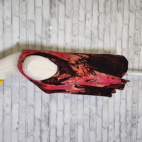 TMG New York Cold Shoulder Red Brown Tie Dye Top - Picture 3 of 14